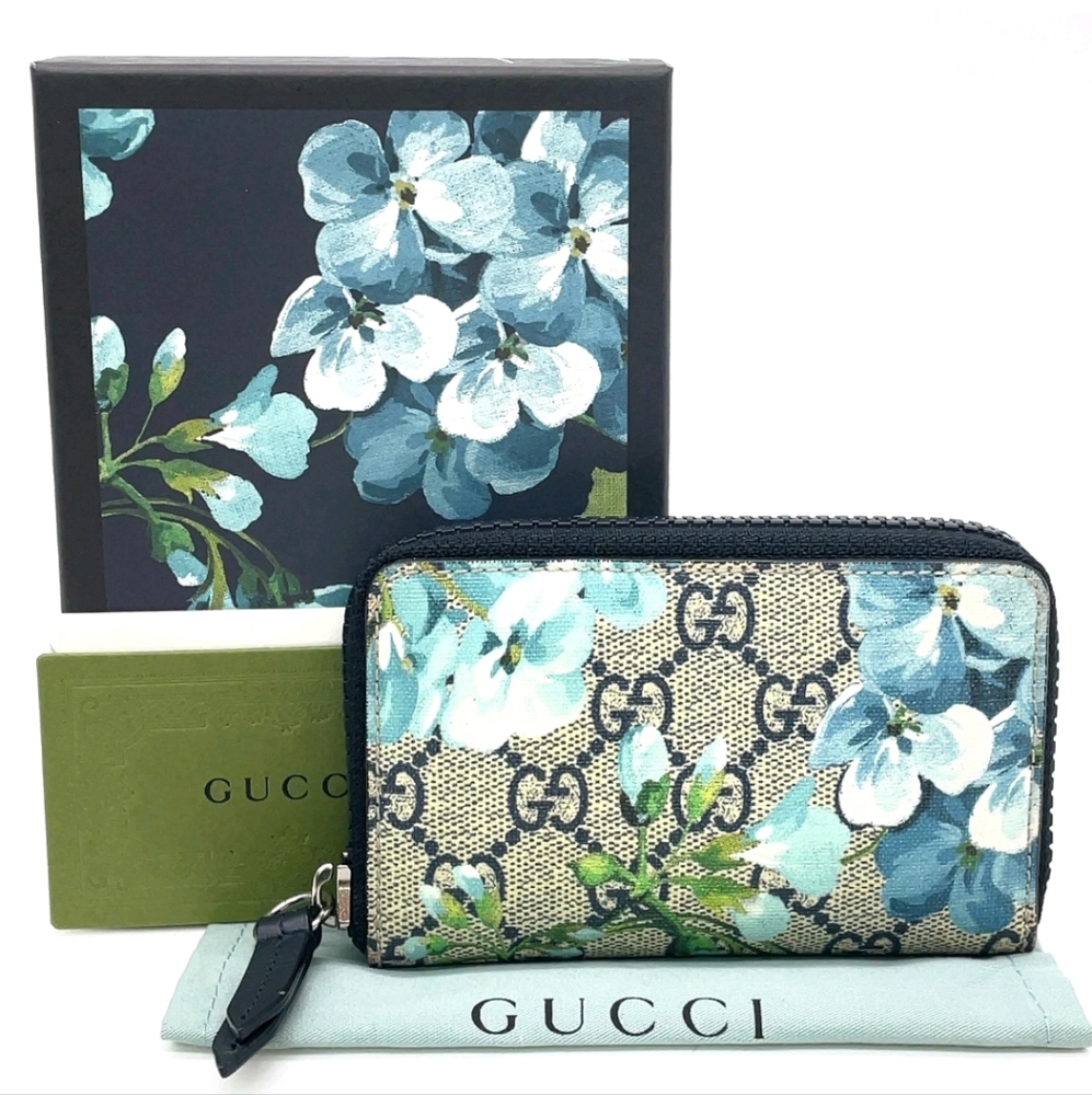 Authentic GUCCI GG Blooms GG Supreme Zipper Coin Case W/B